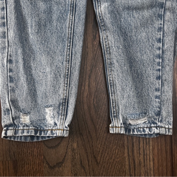 Shein Tapered Jeans - Picture 6 of 14